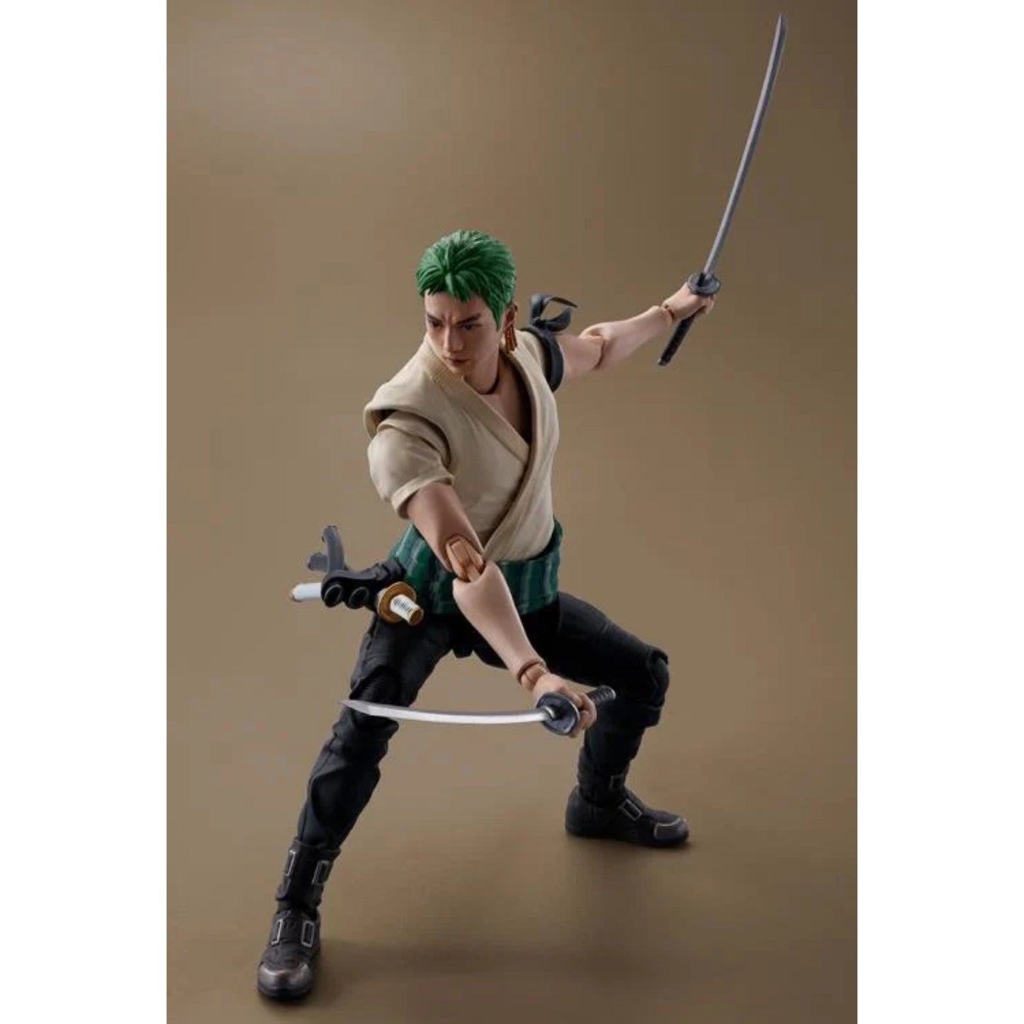 S.H.FIGUARTS - One Piece Roronoa Zoro NETFLIX - 65768-8