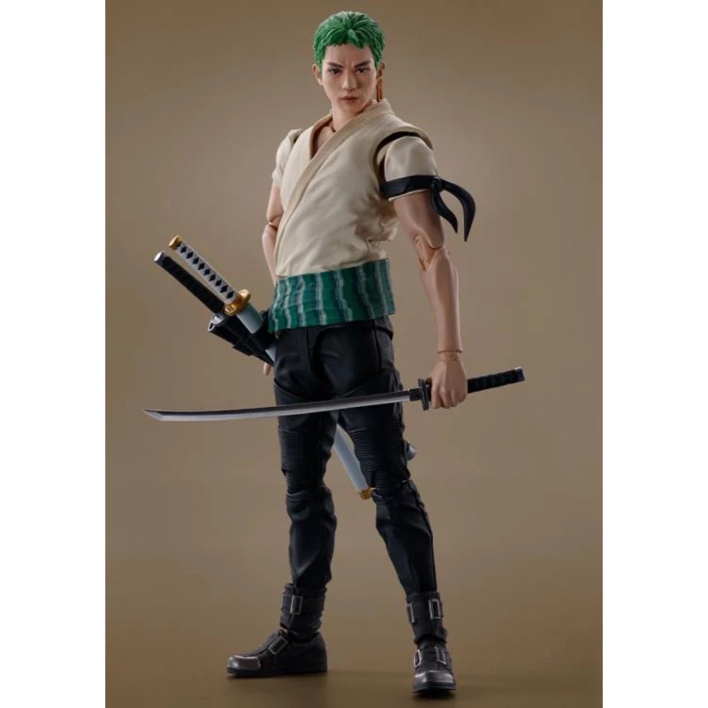 S.H.FIGUARTS - One Piece Roronoa Zoro NETFLIX - 65768-8