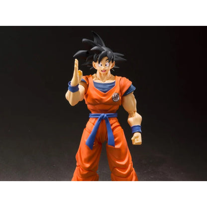 S.H.FIGUARTS -Dragon Ball Z Son Goku a Saiyan Raises On Earth - 55540-3