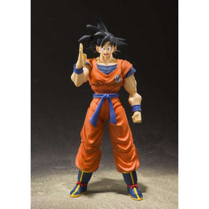 S.H.FIGUARTS -Dragon Ball Z Son Goku a Saiyan Raises On Earth - 55540-3