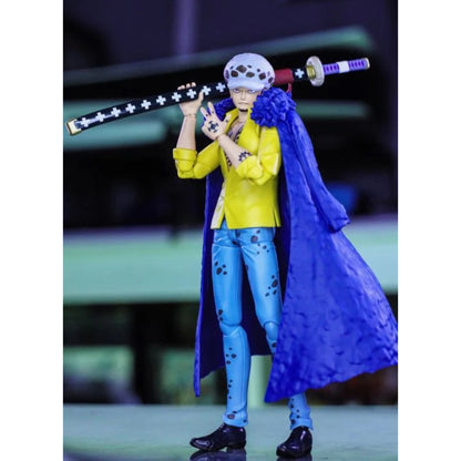 S.H.FIGUARTS - One Piece Trafalgar Law The Raid On Onigashima - 66053-4