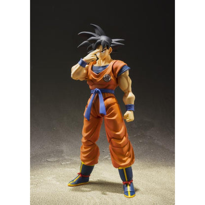 S.H.FIGUARTS -Dragon Ball Z Son Goku a Saiyan Raises On Earth - 55540-3