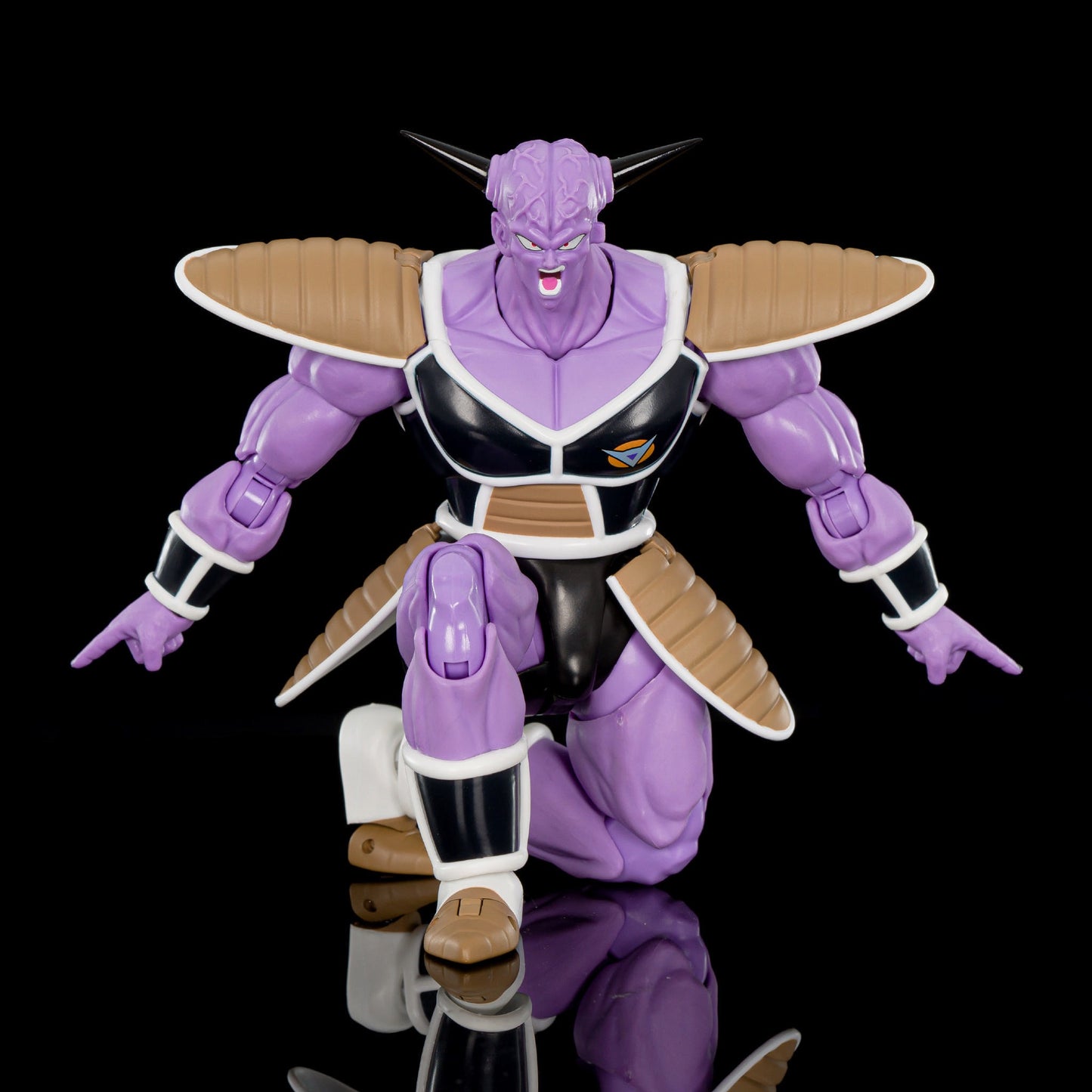 S.H.FIGUARTS - Dragon Ball Z Ginyu - 55785-8