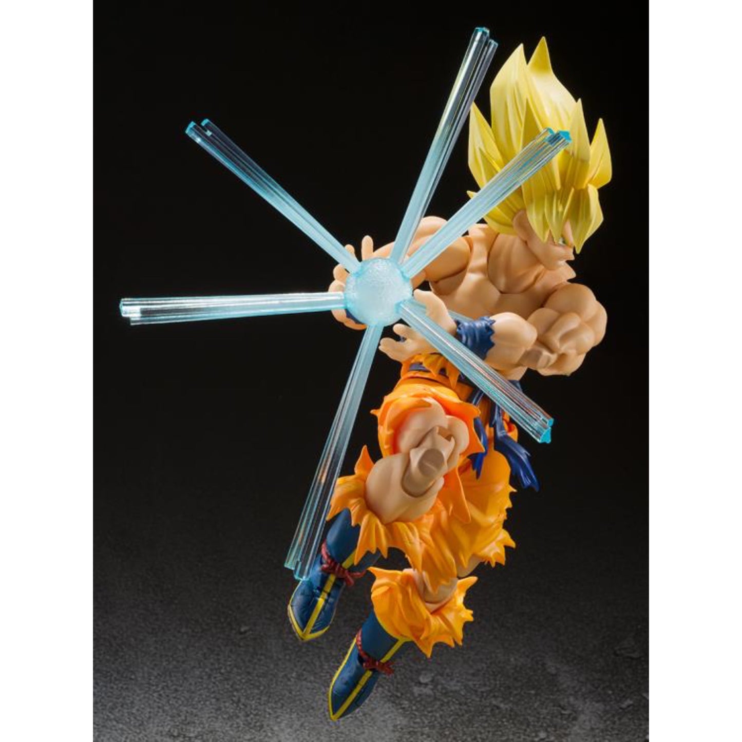 S.H.FIGUARTS - Dragon Ball Z Super Saiyan Son Goku Legendary Super Saiyan - 65043-6